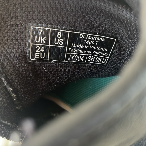 Dr. Martens boots for kids - Picture 11 of 14